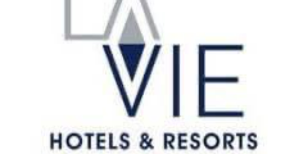 La Vie Hotels And Resorts Owner Age